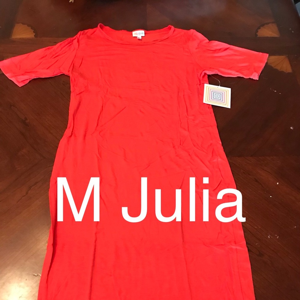 Lularoe M Julia